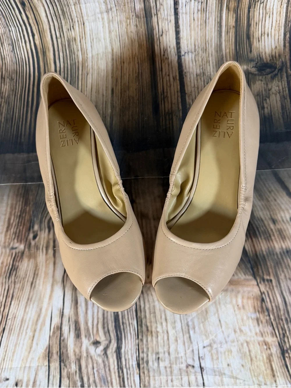 Naturalizer Copper Nude Leather Peep Toe Wedge Heels Womens 10 Chic Comfort